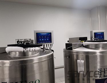 大型细胞液氮储存系统(图1)